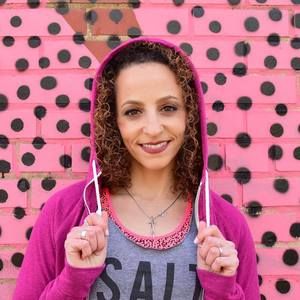 Meet your Posher, Monica